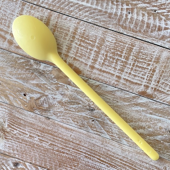 🤪Fun Color Changing Spoon🤪 - Picture 5 of 8